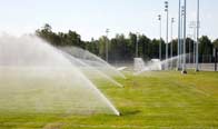 Impianto di irrigazione campo sportivo: tennis, calcio, rugby, golf.