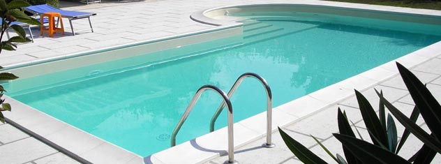 Piscine interrate skimmer realizzazione e vendita